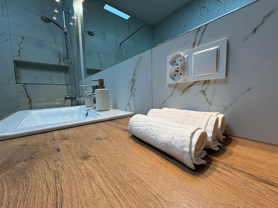 Apartment #capitaltower 59b Fv Parking *