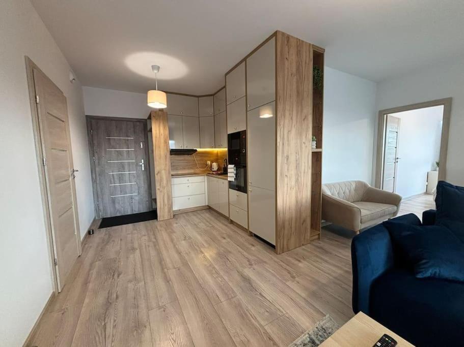 #capitaltower 59b Fv Parking Apartment